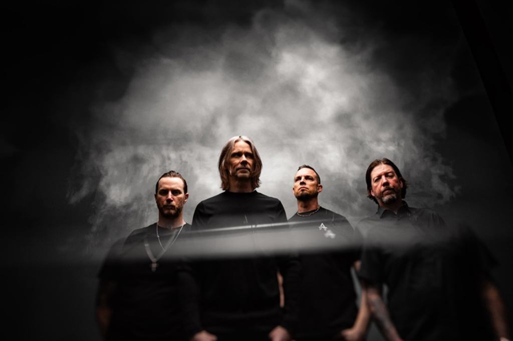 Alter Bridge – What Lies Within Tour