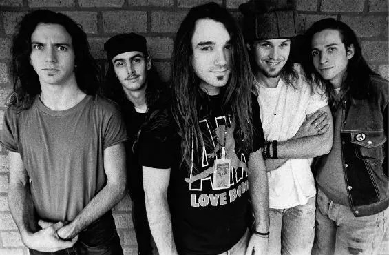 Local Musicians and Fans Are Mad About Pearl Jam Drummer Dave Abbruzzese’s Hall of Fame Snub