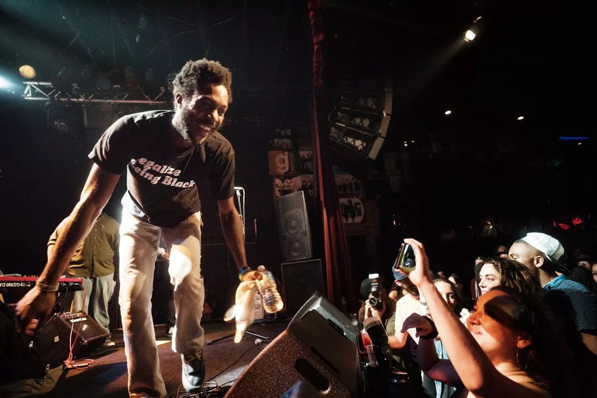 -Topic Prepares for Dallas Goodbye: ‘If It Sells Out I’m Jumping From the Balcony’