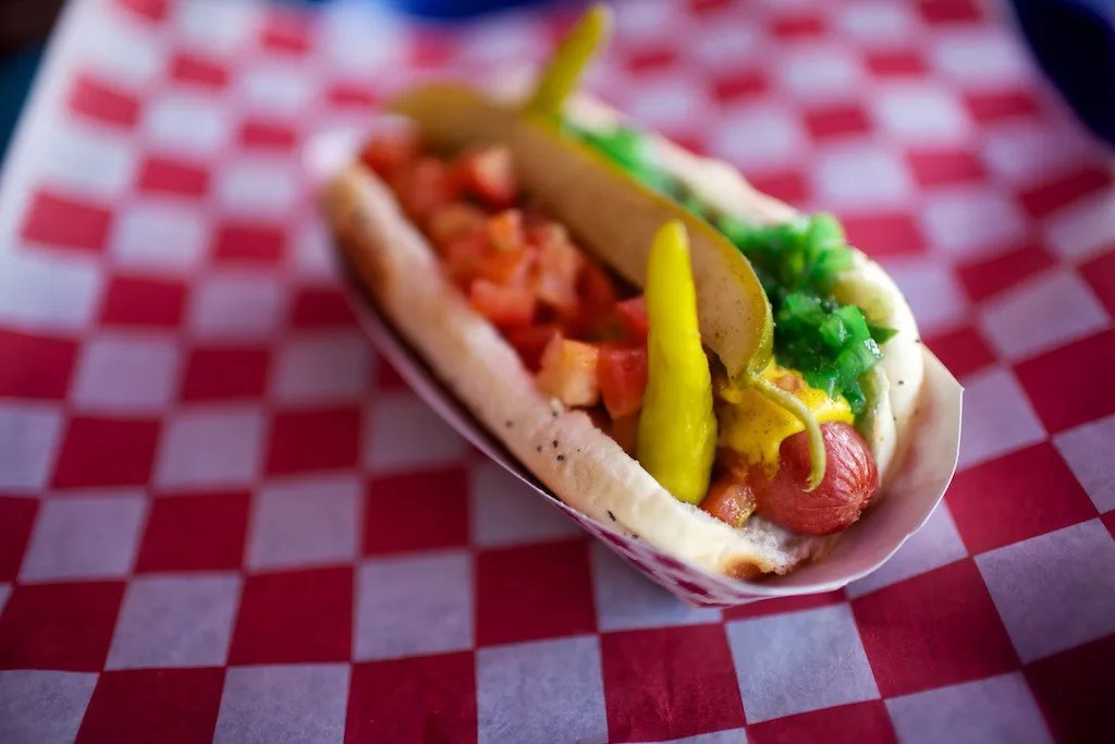 Hot Dog Joints Are Endangered in Dallas, But 20 Years Later, People Are Still Wild About Harry’s