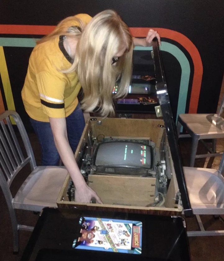 ‘Barcade’ Owners Stockpiling Cathode Ray Tube Monitors to Prepare for Shortage