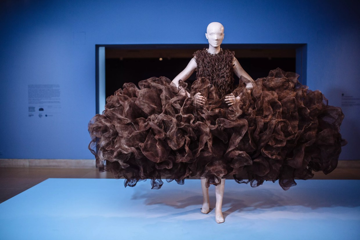 In Stunning Exhibition at the DMA, Iris van Herpen Uses 3-D Printing to Imagine the Future