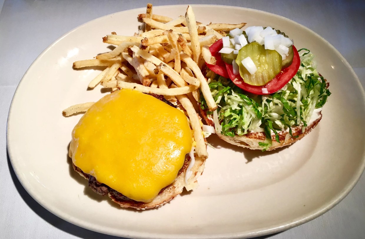 An Ode to the Cheeseburger at Hillstone, the Best Burger Chain in America
