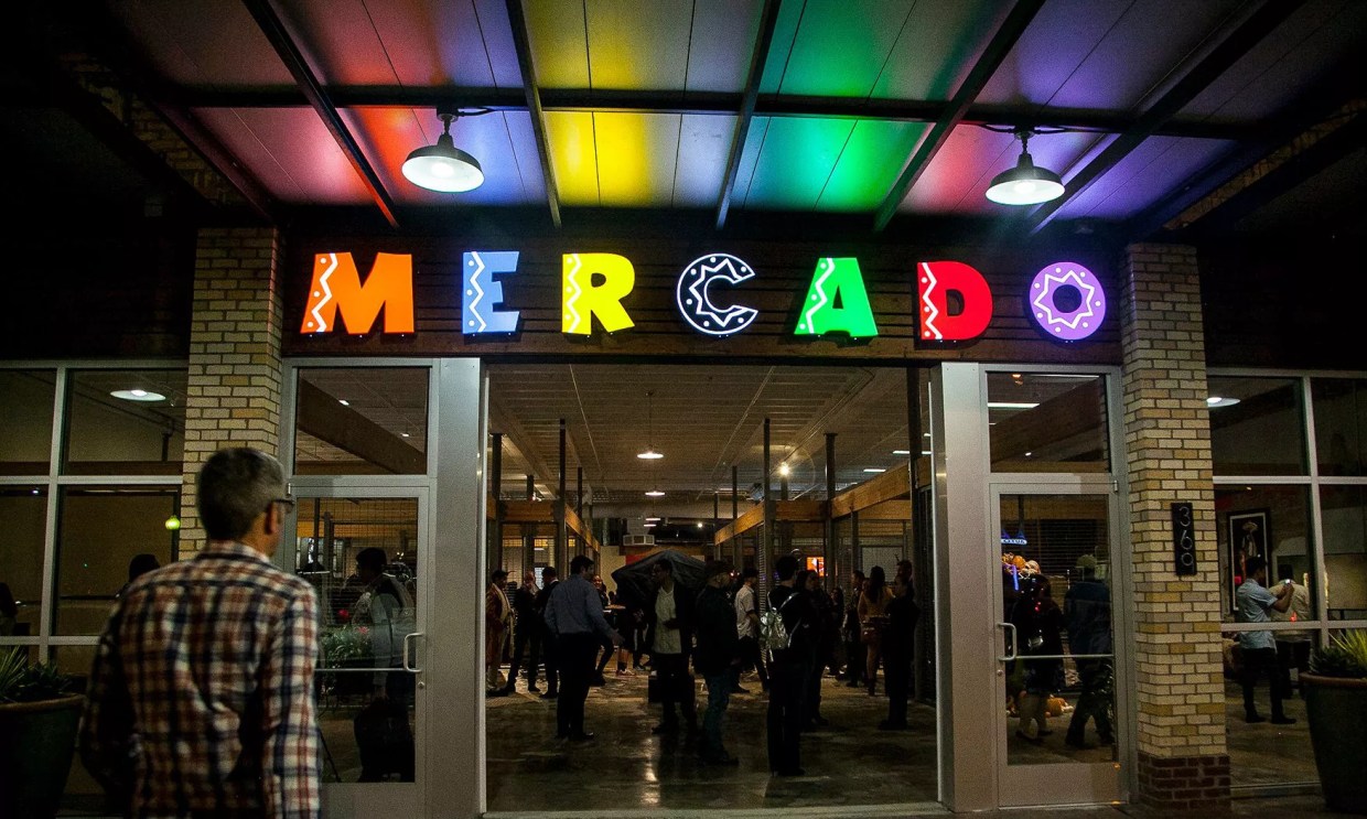 Mercado Artesanal Highlights Latin American Food, Drink and Art on Jefferson Boulevard