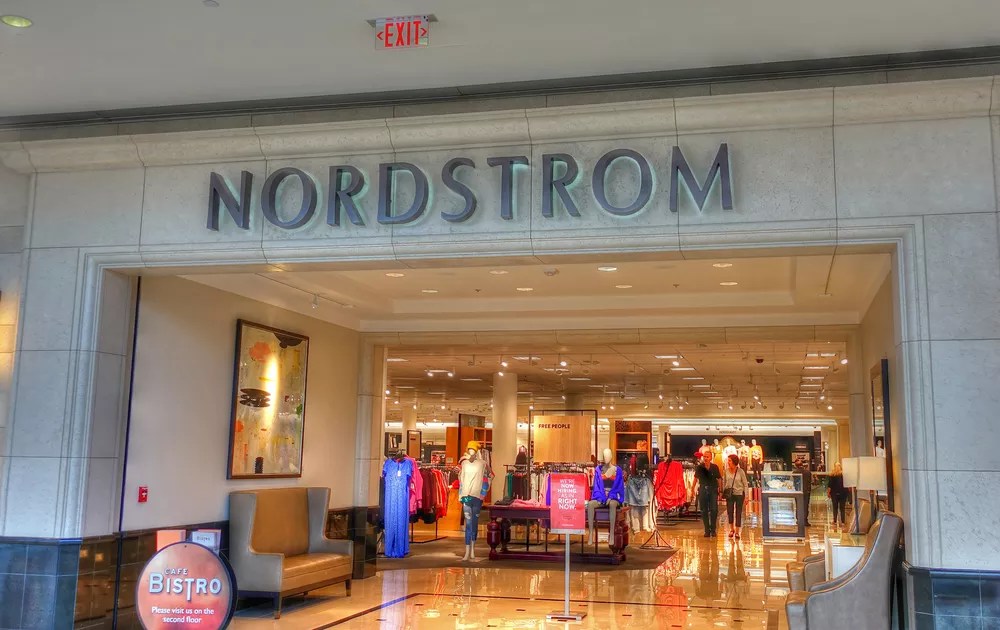 Nordstrom at NorthPark Is Offering 24-Hour Curbside Pickup the Week of Christmas