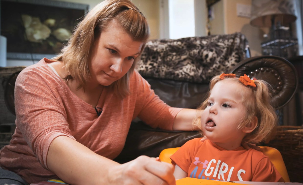Dallas Mother Seeks to Raise Awareness of Cannabinoid-Based Products