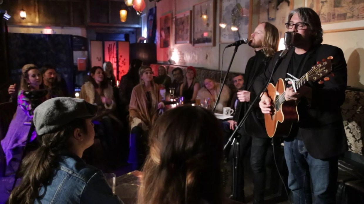 Local Company Films Simon and Garfunkel Virtual Reality Experience at Eight Bells Alehouse