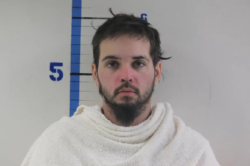 Knife Owner Learns Some Knives Are Still Illegal in Texas. Swords Are OK, Though.