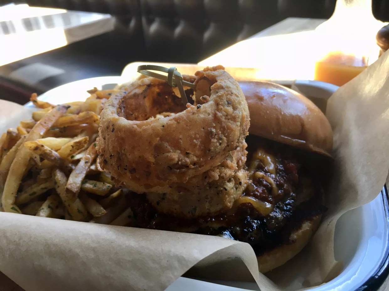 The Most Humble Chili-Cheeseburger in Dallas