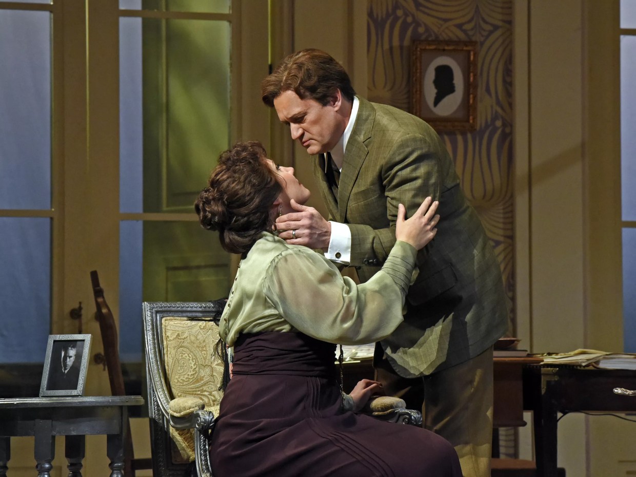 <i>The Ring of Polykrates</i> Nears the Line of Cheesy, but Impressive Cast Pulls it Off