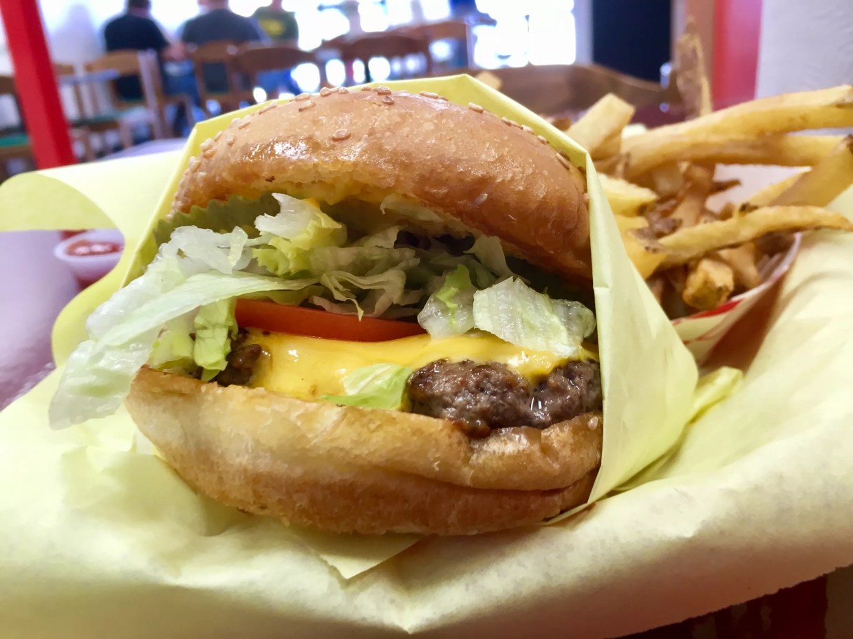 Sky Rocket’s in Flight in North Dallas, and It’s a Cheeseburger Afternoon Delight