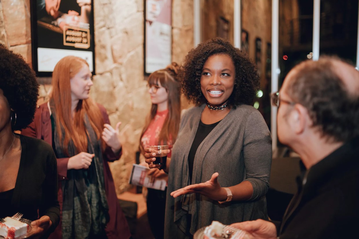 How Dallas Arts Organizations Are Getting Millennials to Their Theaters