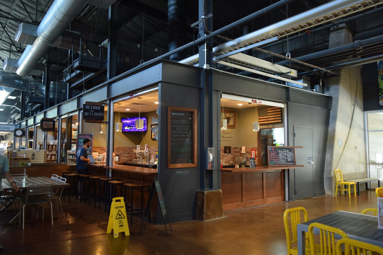 How Small, Independent Dallas Grocery Stores Are Thriving in the Age of the Big Box