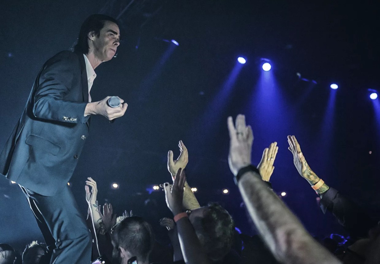 Nick Cave Conducts an Intense Performance at The Bomb Factory