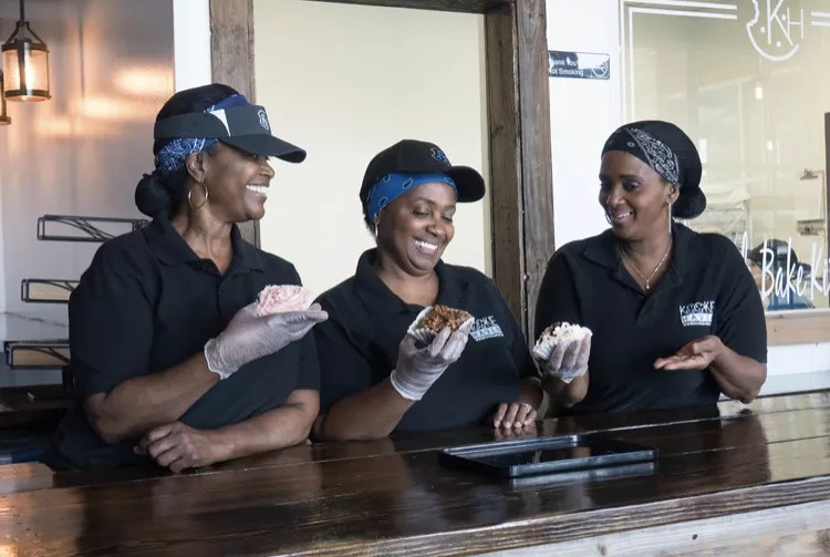 These Hybrid Cupcake-Cookies Make Oak Cliff a Little Sweeter