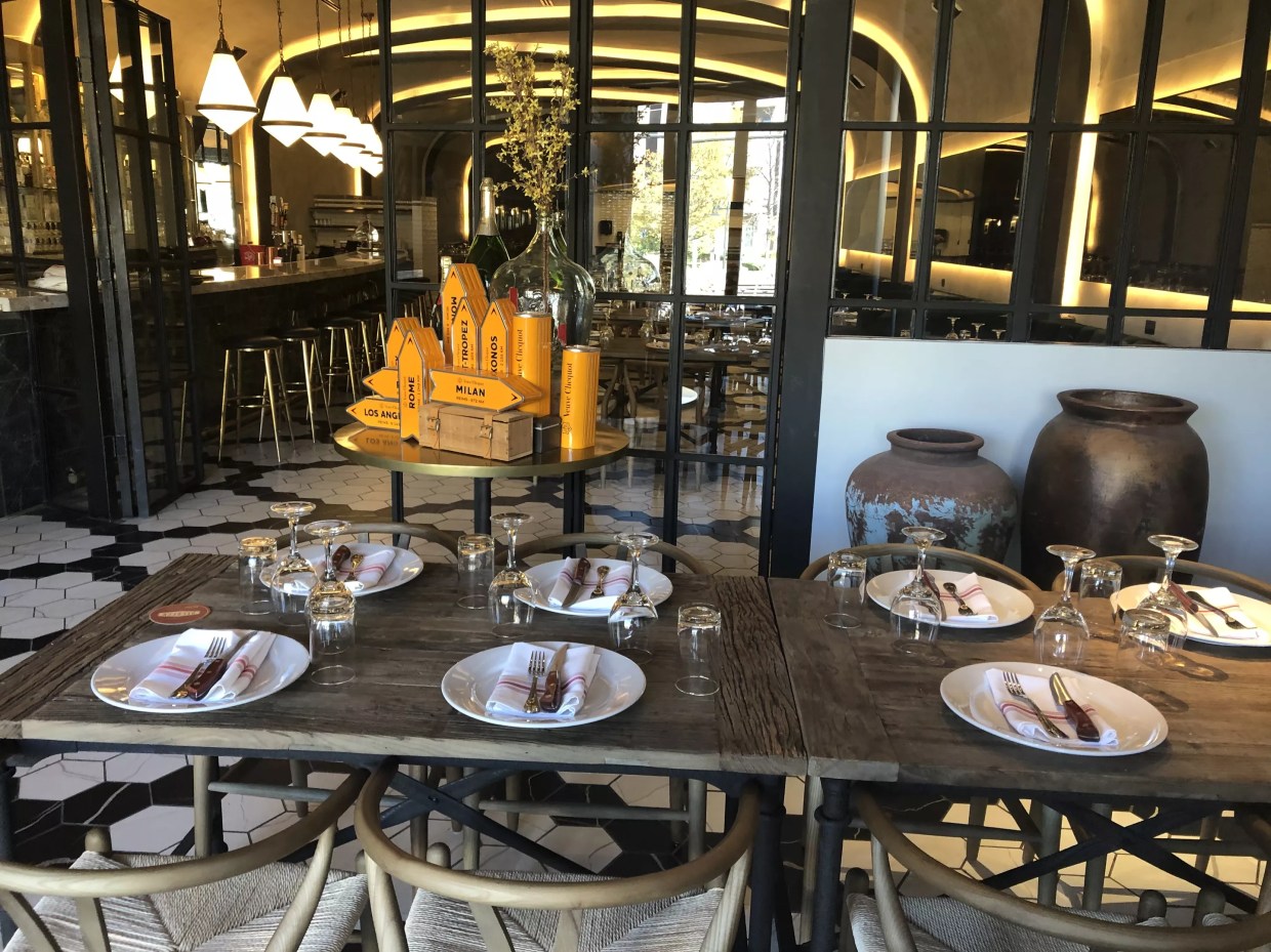 Pizza Meets Brazilian Churrascaria-Style Dining at New Design District Restaurant