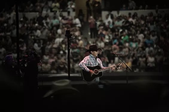 8 Songs To Listen To for a Texan Christmas