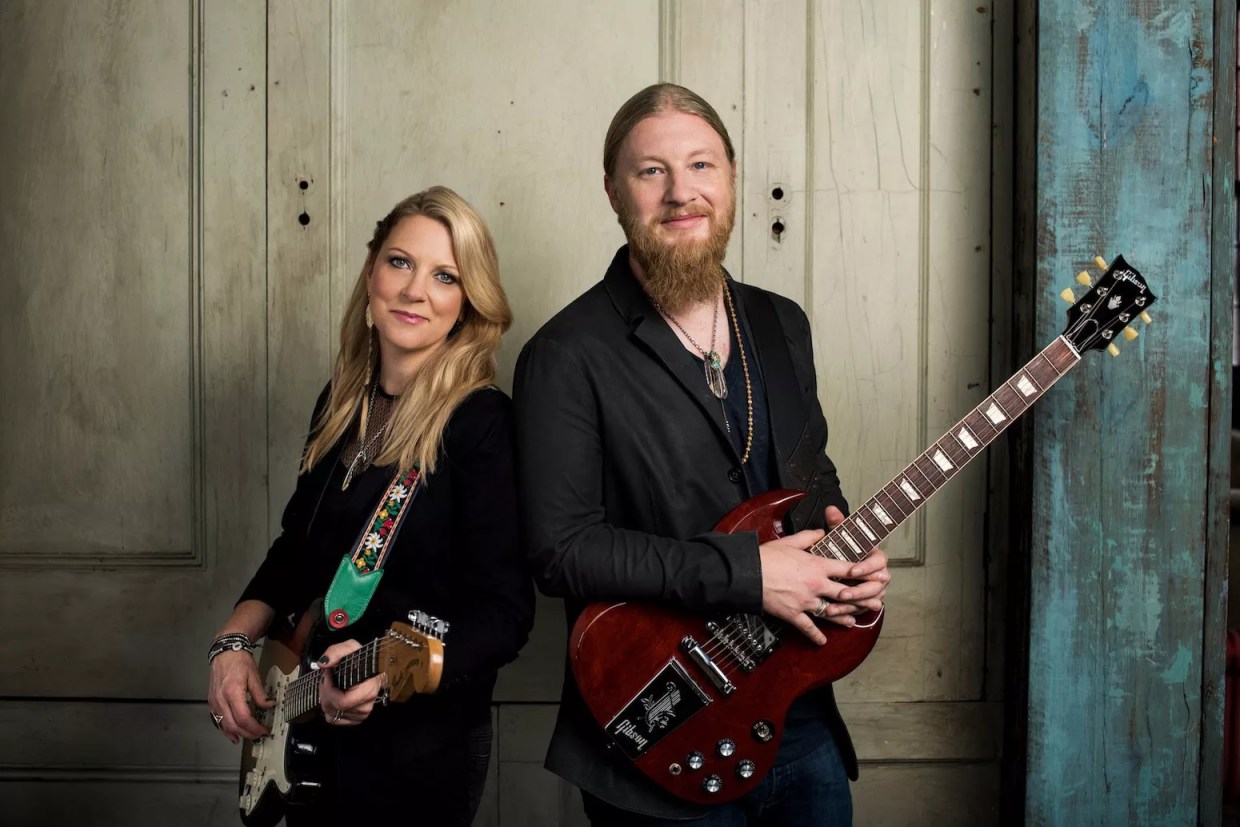 Tedeschi Trucks Band Keeps Rolling Through Heavy Weather
