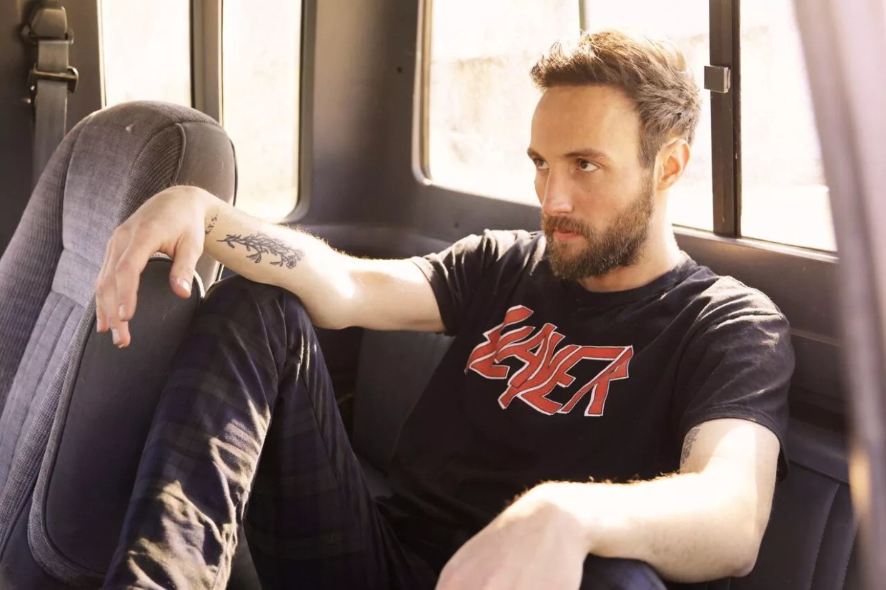 Ruston Kelly Went Through Hell, and Made a Few Stops in California On the Way Back