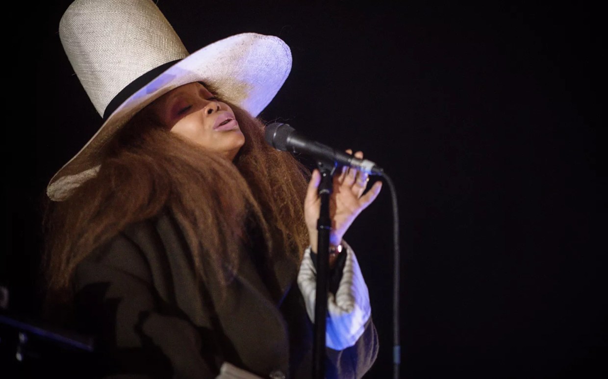 Announcing the<i> Dallas Observer </i>Music Awards 2019 Lifetime Achievement Recipient: Erykah Badu, of Course