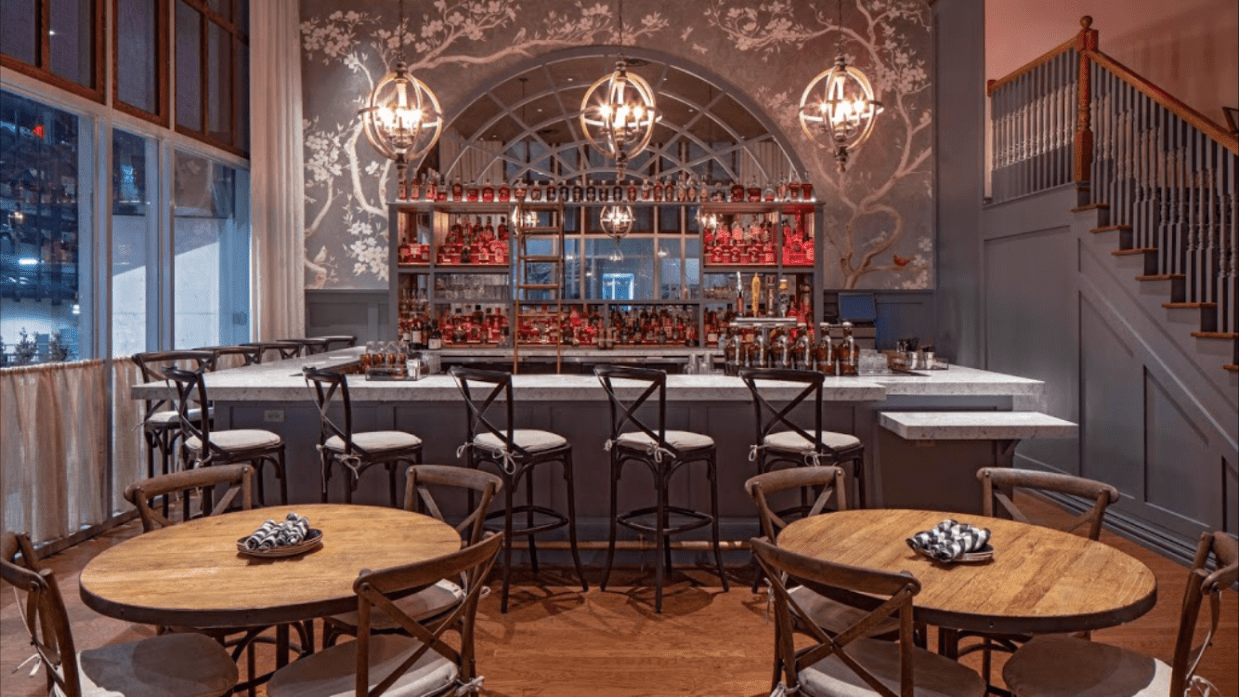 In Downtown Dallas, $5 Won’t Go Far —&nbsp;Except at Elm Street Cask and Kitchen’s Happy Hour