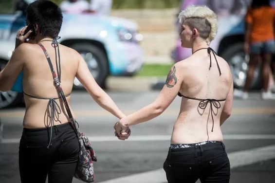 This Pride Month, Lyft Offers Free Dallas Courthouse Rides to Everyone Who’s Getting Married