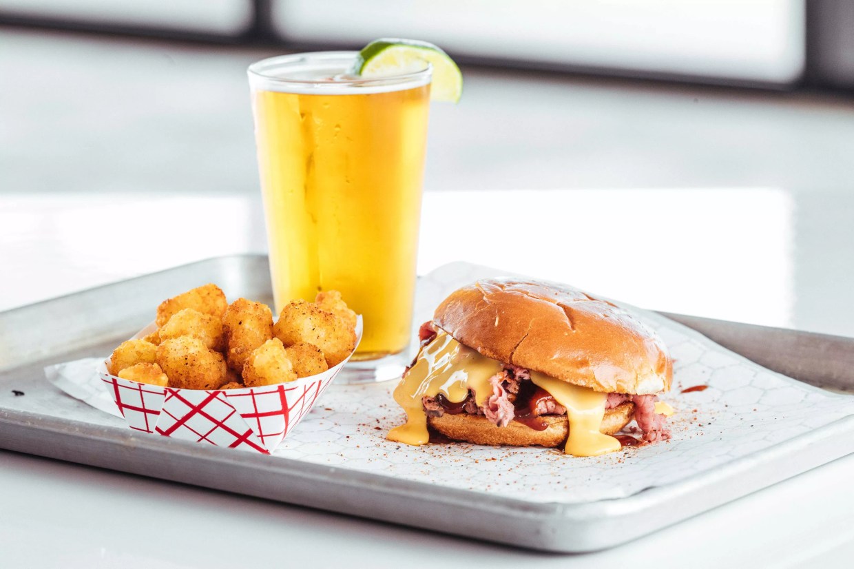 Top Round Opens in East Dallas this Saturday