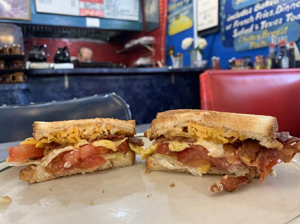 Melios Brothers Char Bar, the 50-Year-Old on Lower Greenville, to Close in a Month