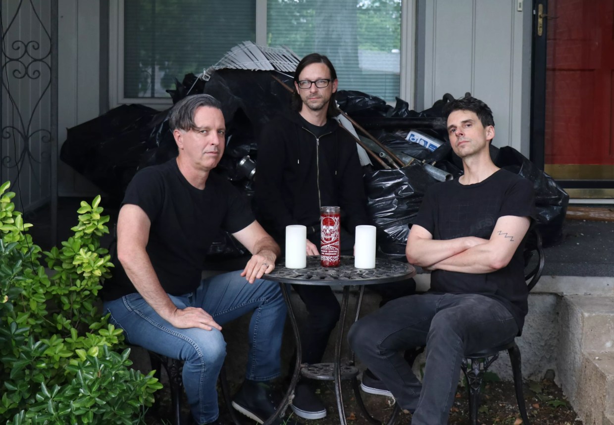 Nervous Curtains Bring Politics to the Forefront for Their Latest Album of Synth-Punk