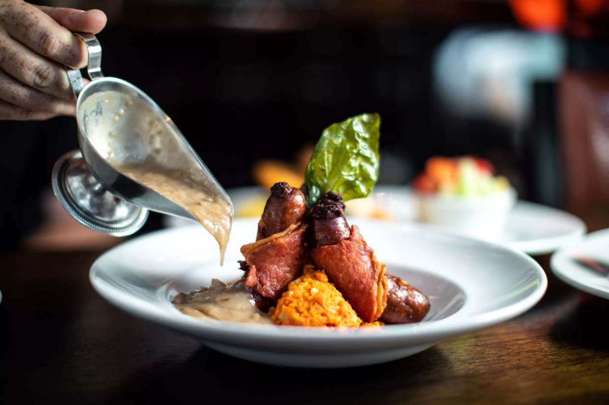 Playwright Has a (Mostly) Irish Brunch in the Arts District