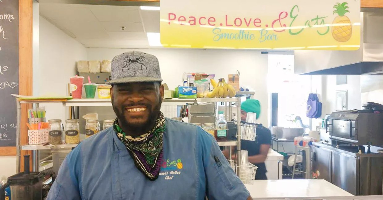Peace, Love and Eatz’s Vegan Options Are the Main Attraction of DeSoto’s Market Place