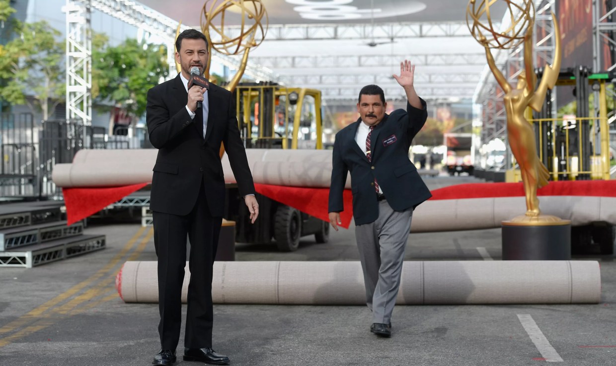 <i>Jimmy Kimmel Live!</i> Picks Dallas Restaurant Mariano’s Hacienda for a Spot With Guillermo
