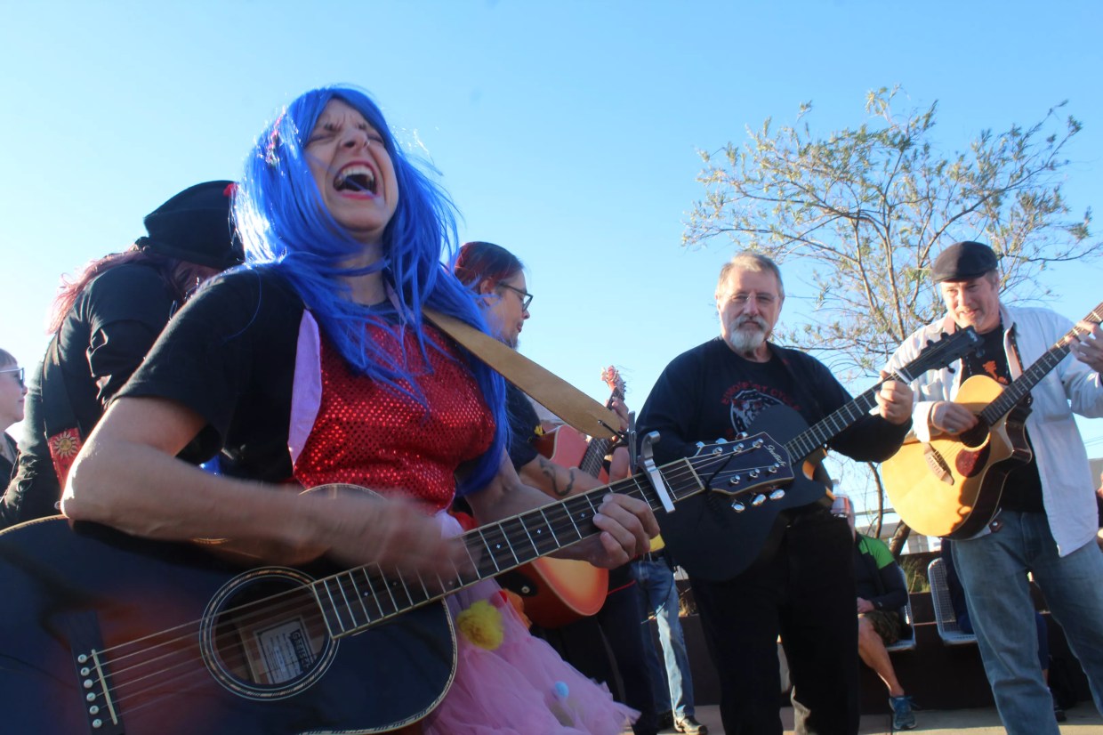 Dallas Musicians Rally for Peace, Once Again, by Openly Carrying Their Guitars