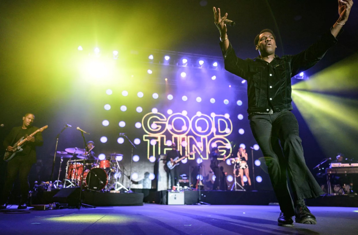 Leon Bridges Is Doing ‘Big Good’ in North Texas With Chris Harrison and Gary Patterson