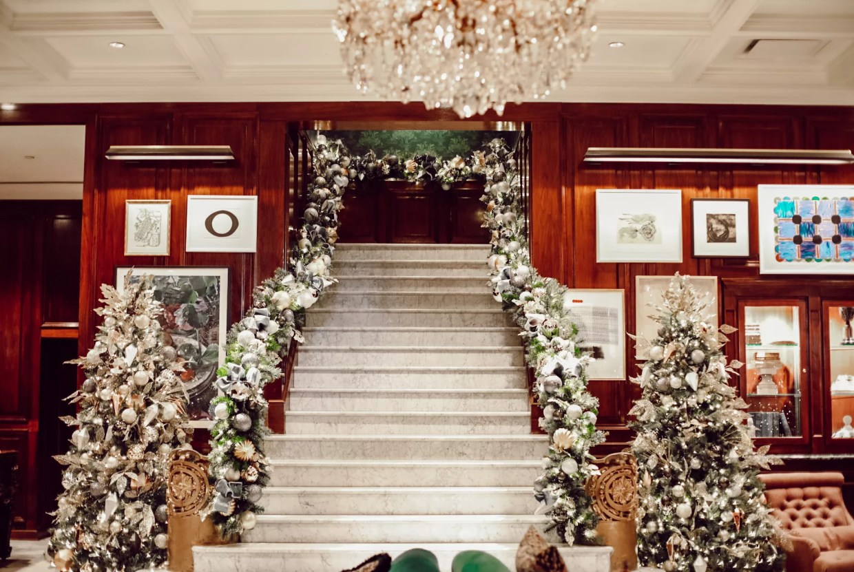 What in the World Is a Bubble Lounge?