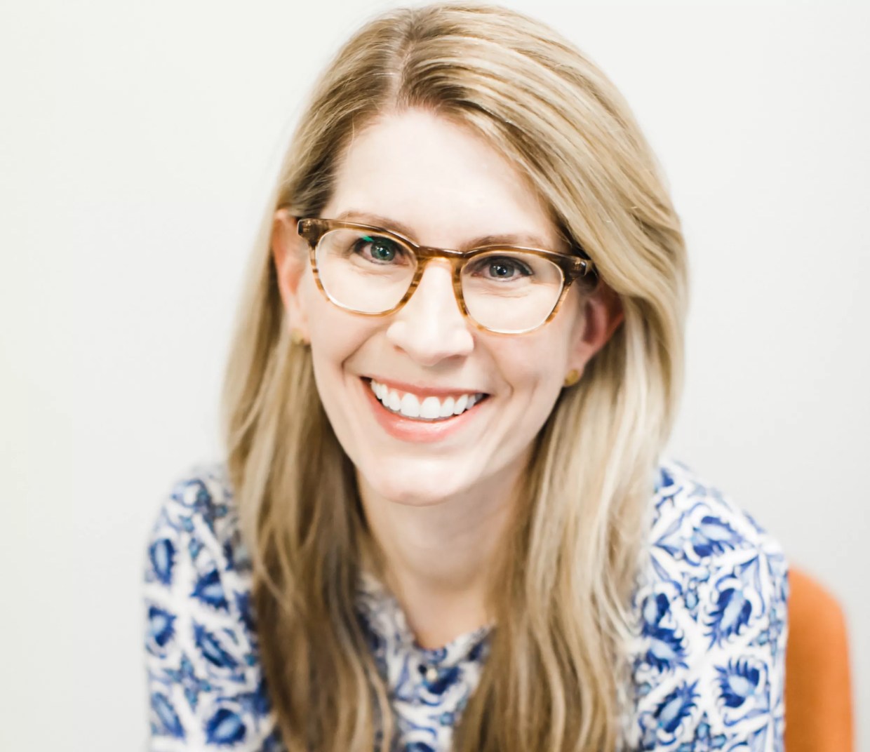 Kathryn Keller Is an Unorthodox Pioneer in Religious Trauma Therapy