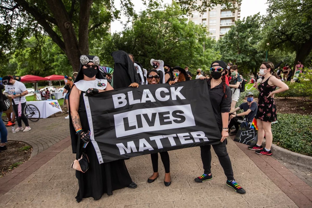 BLM Movement Moves to Online Shopping This Holiday