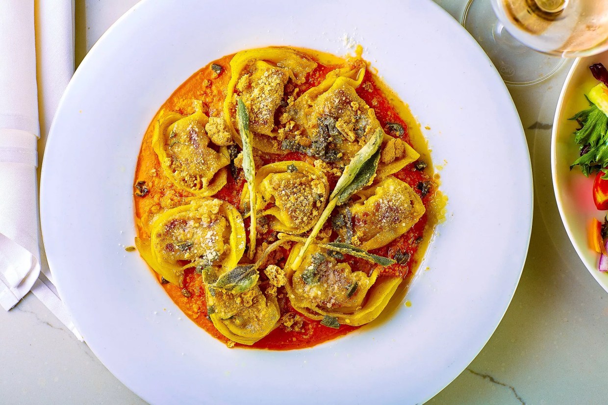 More Restaurants Close and Open Amid the Pandemic