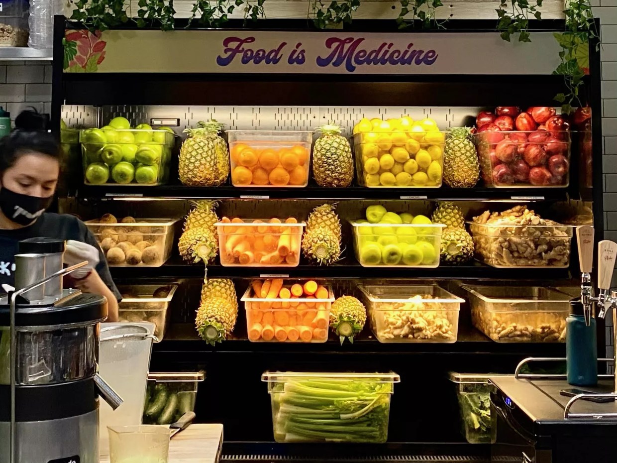 Don’t Let Dry January Keep You From Getting Juiced at These Healthy Bars