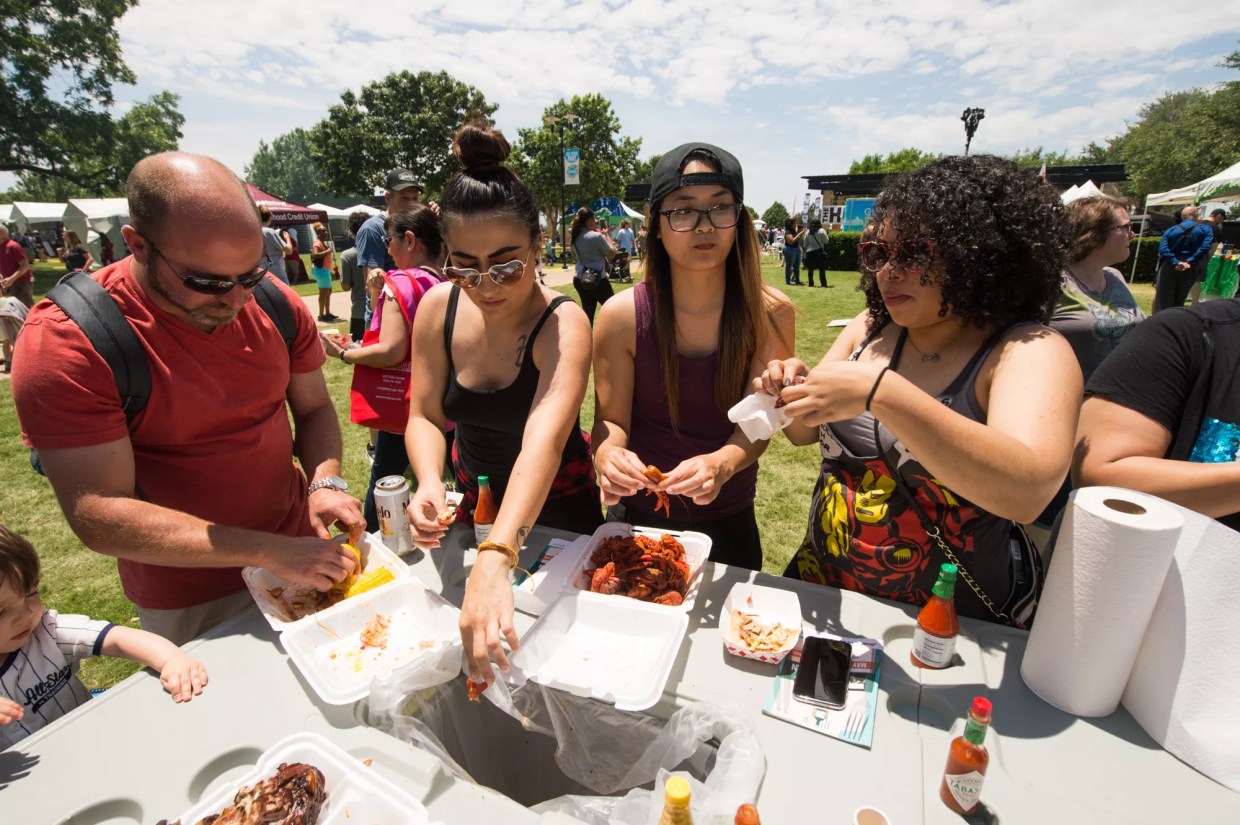 8 Pro Tips for Taste Addison Next Weekend