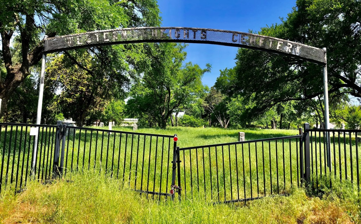 The Most Famous Graves in Dallas-Fort Worth