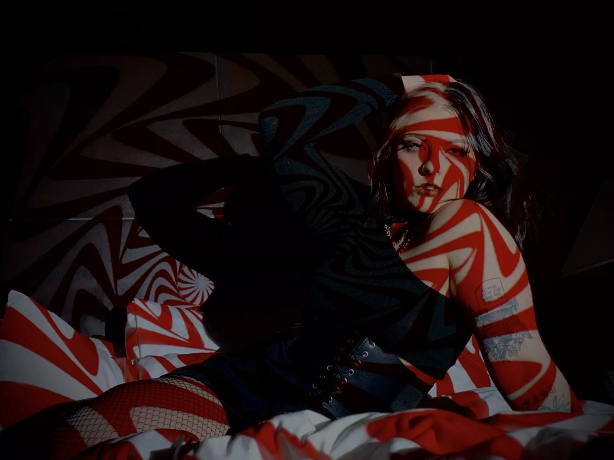 Jack Black Would be Proud of Rocker Sydney Harte