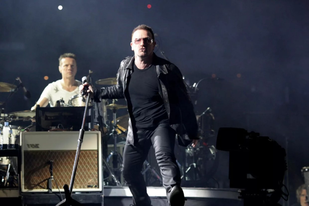 Mi Cocina Patrons Get Roasted After Being Duped by a Bono Impersonator