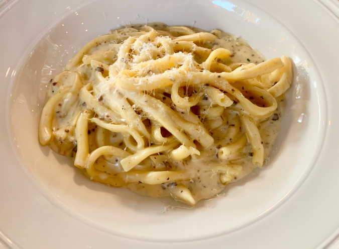 cacio e peppe at Goat and Vine