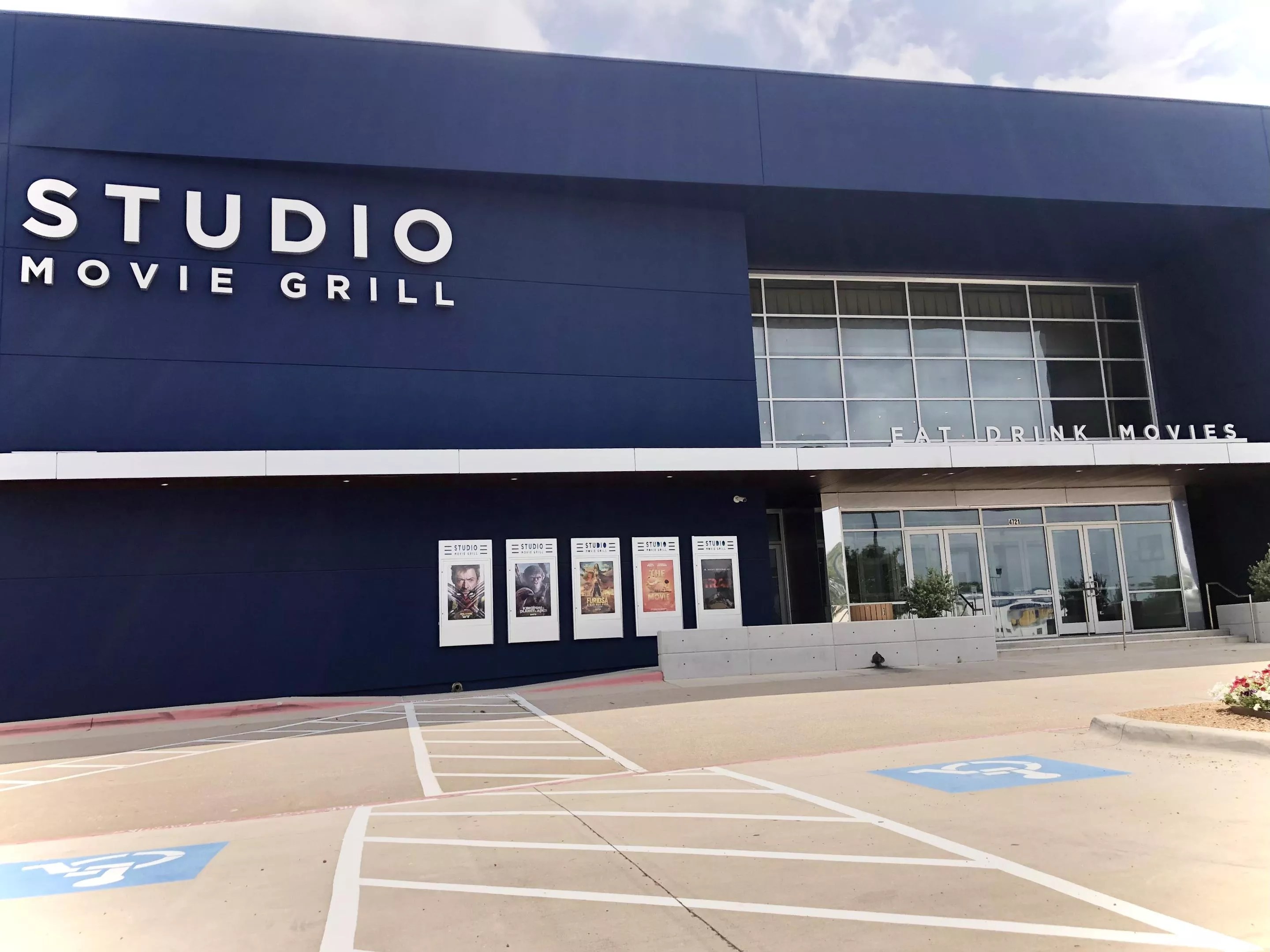 Studio Movie Grill in Dallas.