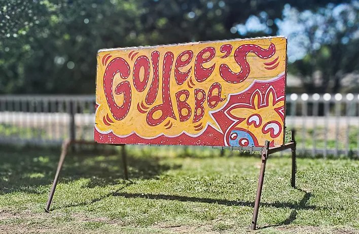 goldee's fort worth sign.